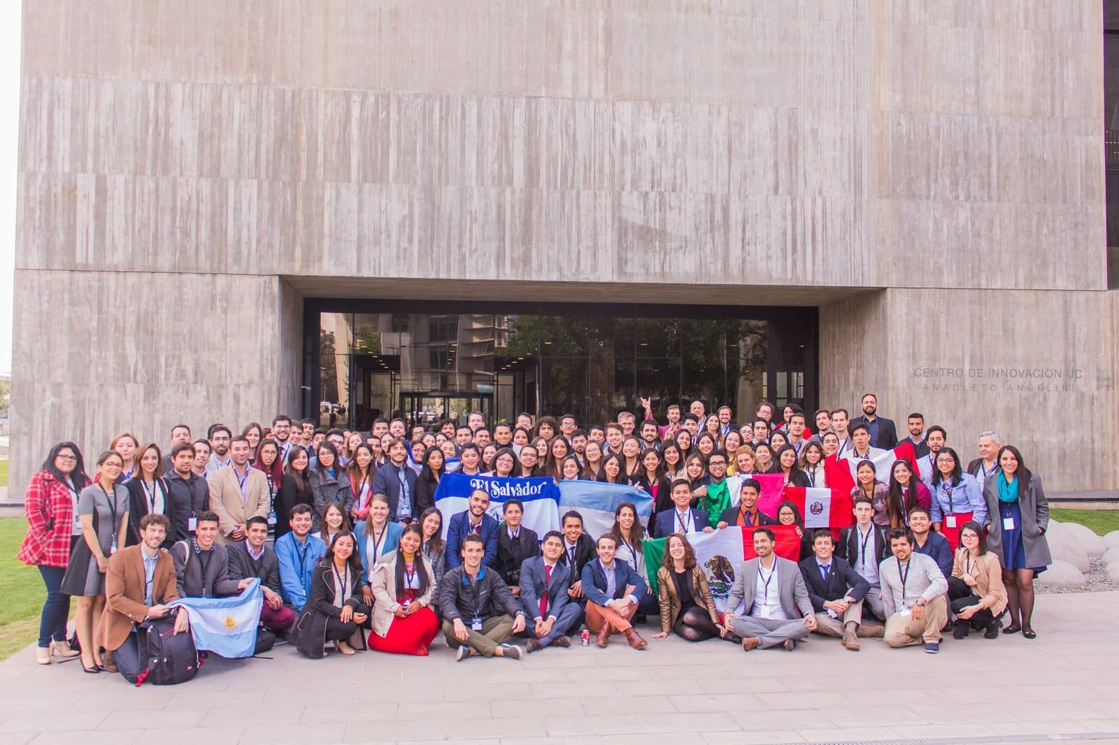 La comunidad Allbiotech reunida en una de sus Cumbres regionales.